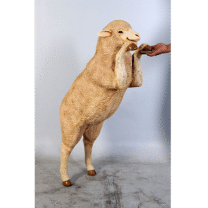 Leen van Dam Decoraties - Schaap Merino staand
