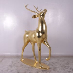 Gouden hert op plateau