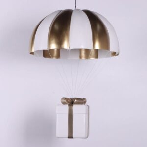 Wit cadeau met parachute
