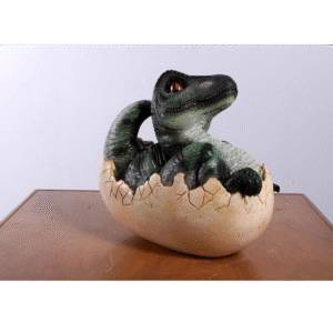 Leen van Dam Decoraties - T-Rex dinosaurus jong in eierschil