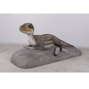 Leen van Dam Decoraties - Liggend Theropod dinosaurus jong